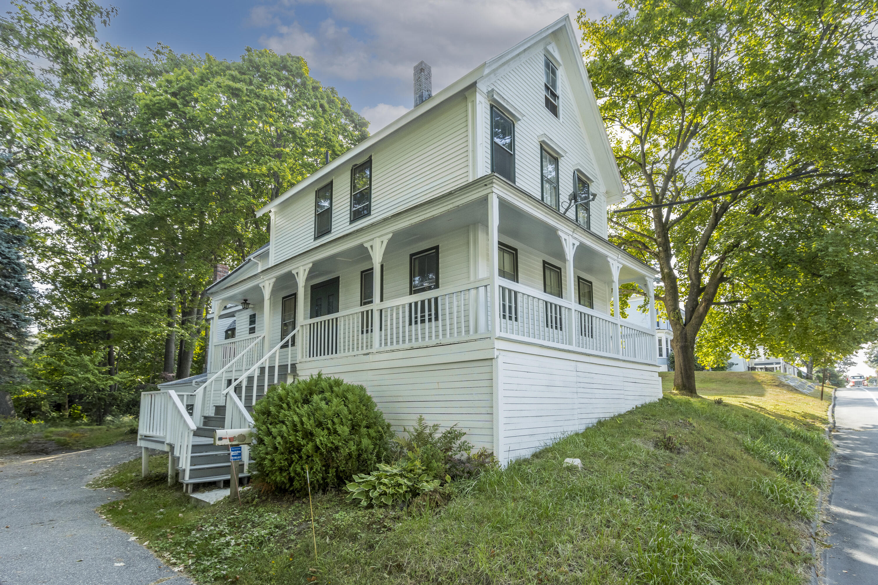 56 Spring Street Westbrook, ME 04092 - Photo 3 of 77 20240919WH-71001