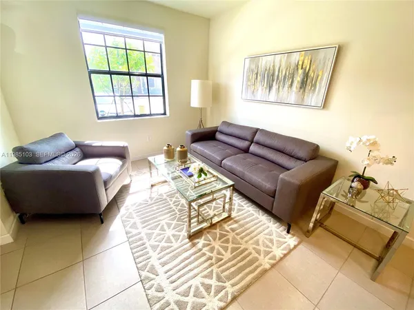$2,550 | 11489 Southwest 250th Street, Unit 11489, Homestead, FL 33032