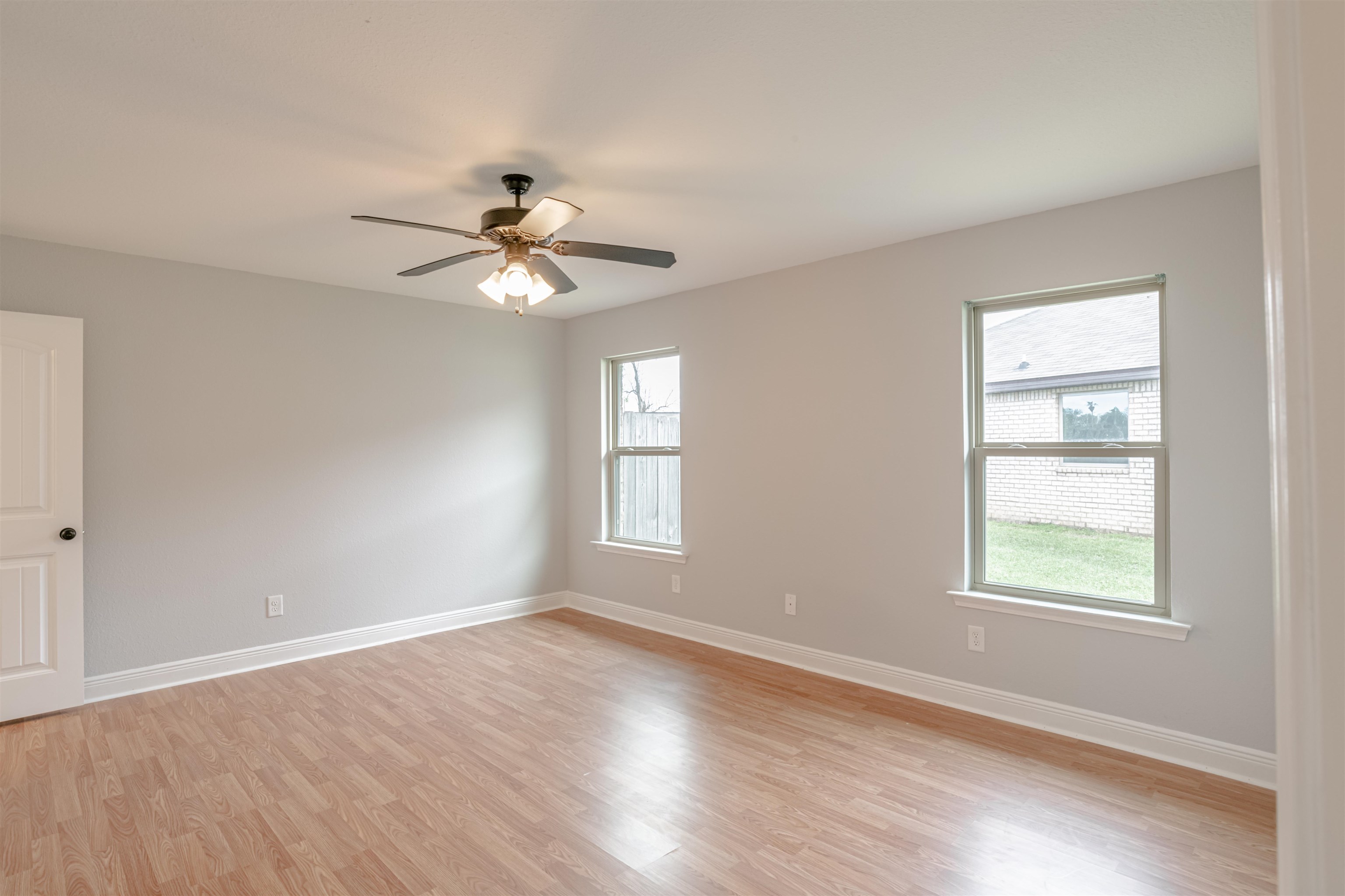 1430 Majesty Loop Foley, AL 36535 - Photo 18 of 29