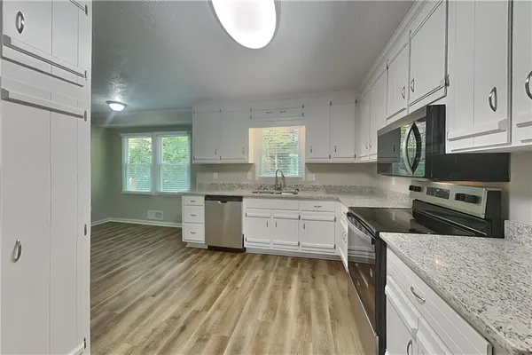 $2,075 | 3041 Stoneridge Court, Marietta, GA 30064