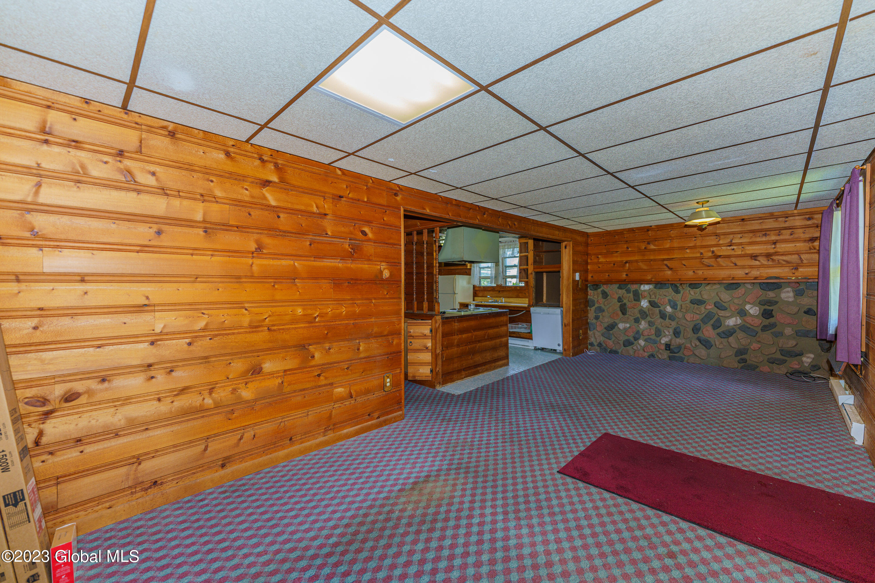 85 Consaul Road Colonie, NY 12205 - Photo 12 of 42 1Living (8)