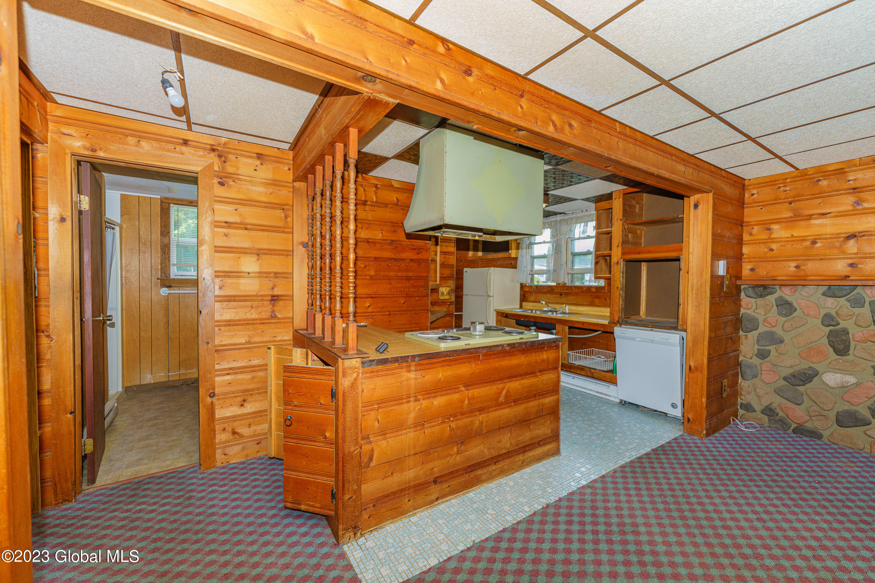 85 Consaul Road Colonie, NY 12205 - Photo 13 of 42 2Kitchen (1)