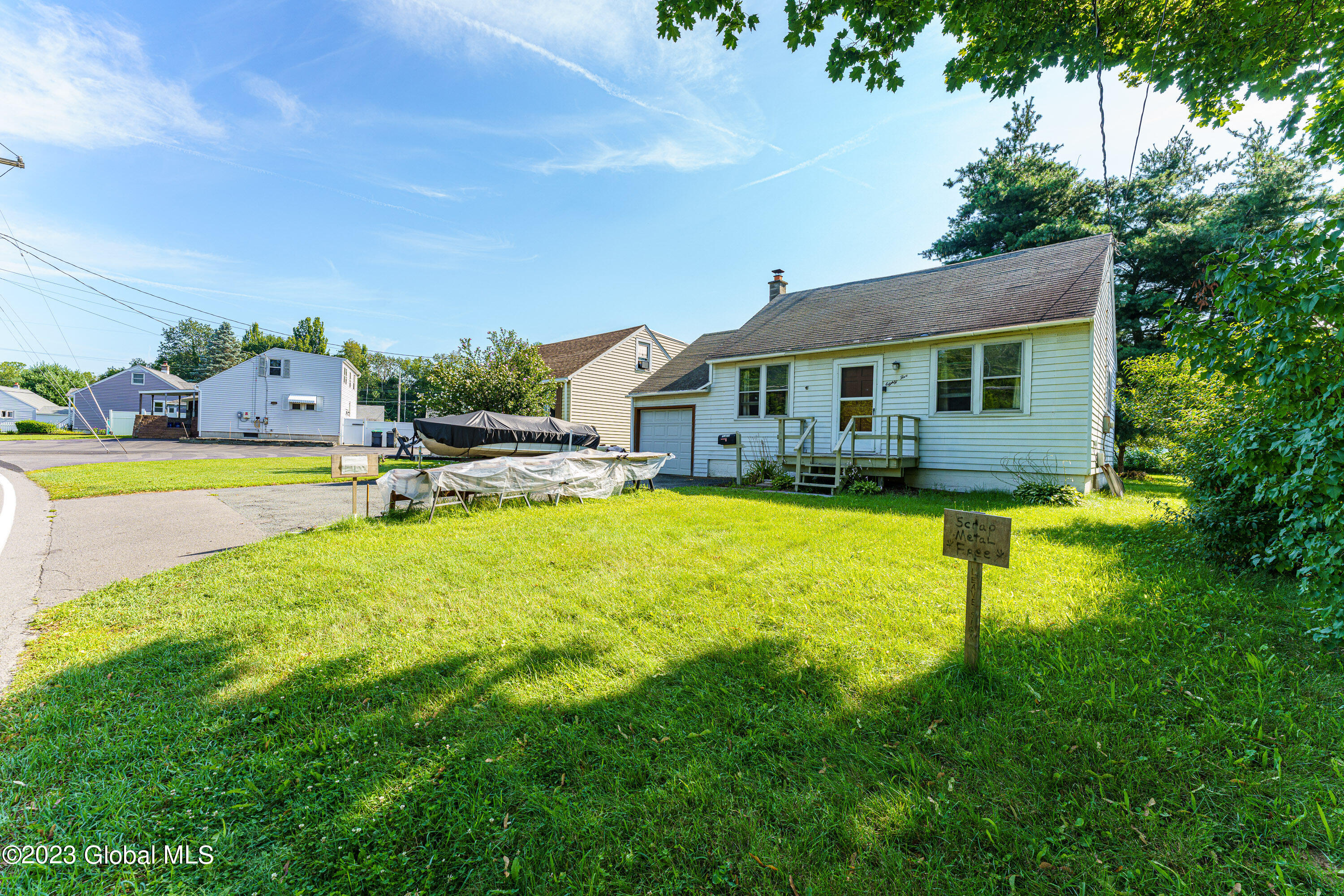 85 Consaul Road Colonie, NY 12205 - Photo 2 of 42 0Front (2)