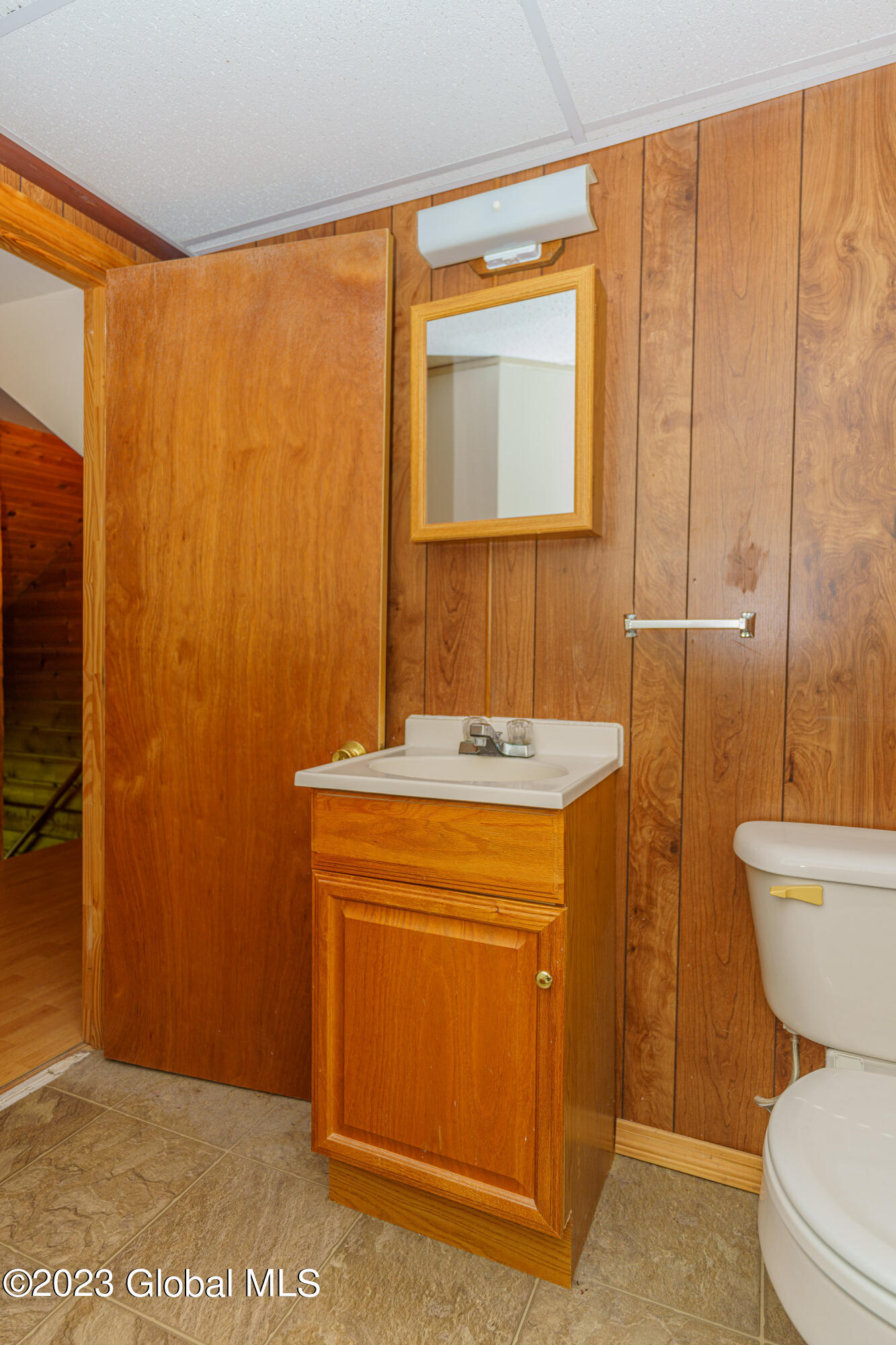 85 Consaul Road Colonie, NY 12205 - Photo 31 of 42 5Baths (3)
