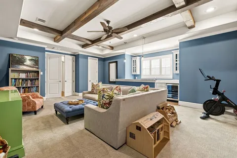 $2,199,000 | 7027 Casa Loma Avenue, Dallas, TX 75214