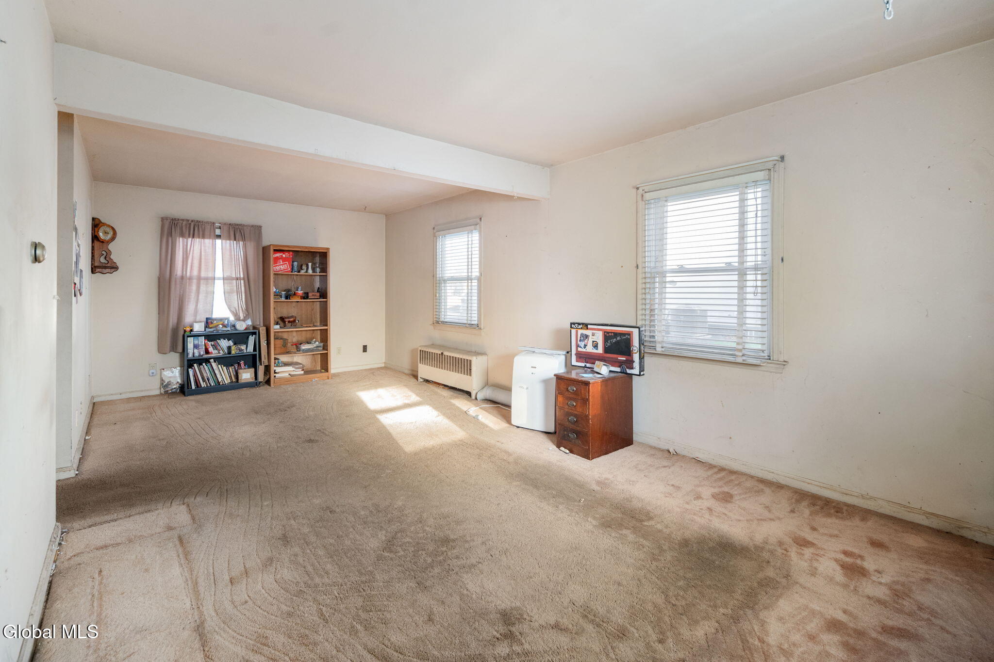 829 Troy-Schenectady Road Colonie, NY 12110 - Photo 4 of 44 4