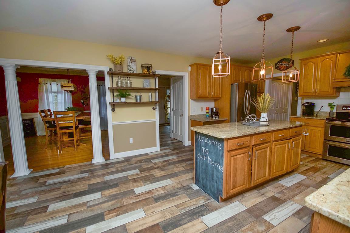 199 Shepard Home Road Chester, NH 03036 - Photo 8 of 40