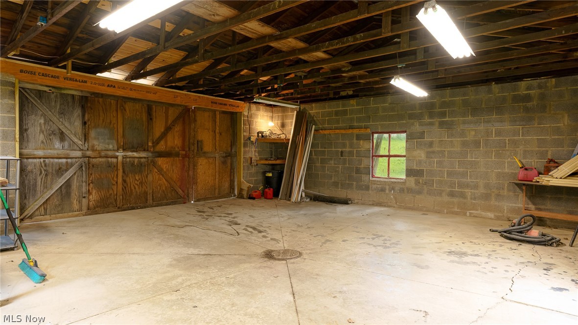 876 Ridge Road Hinckley, OH 44233 - Photo 27 of 35 Interior of red outbuilding