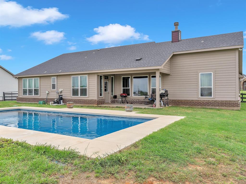 1013 Northern Oaks Court Springtown, TX 76082 - Photo 24 of 25