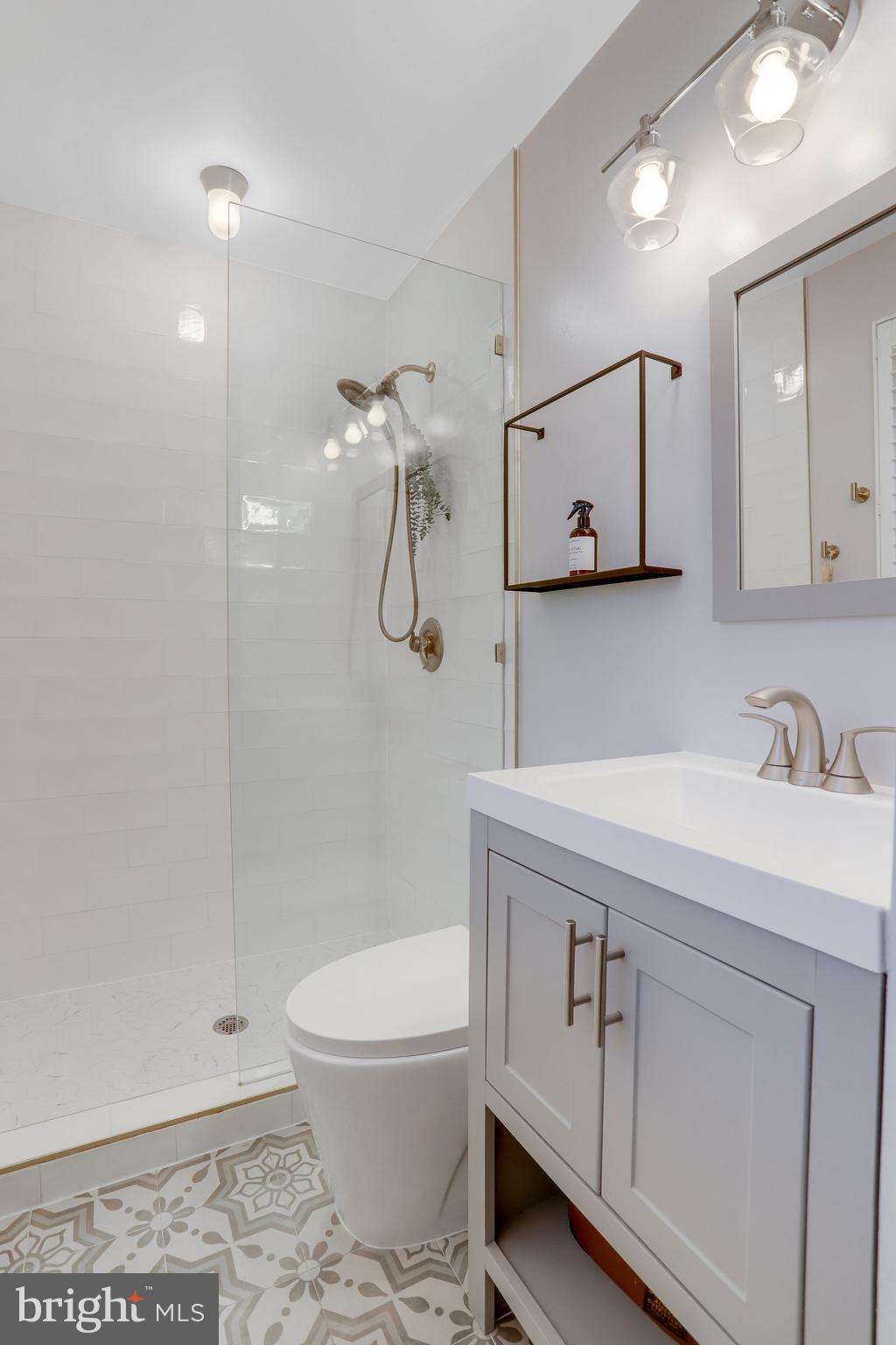 3710 Lorcom Lane Arlington, VA 22207 - Photo 16 of 26