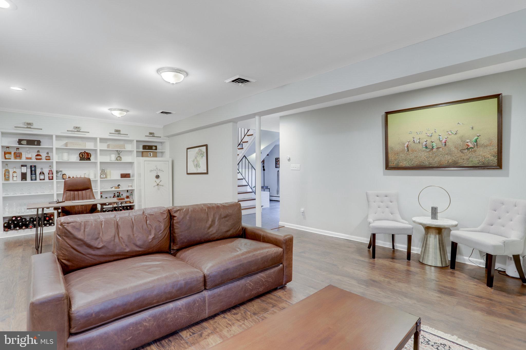 3710 Lorcom Lane Arlington, VA 22207 - Photo 20 of 26