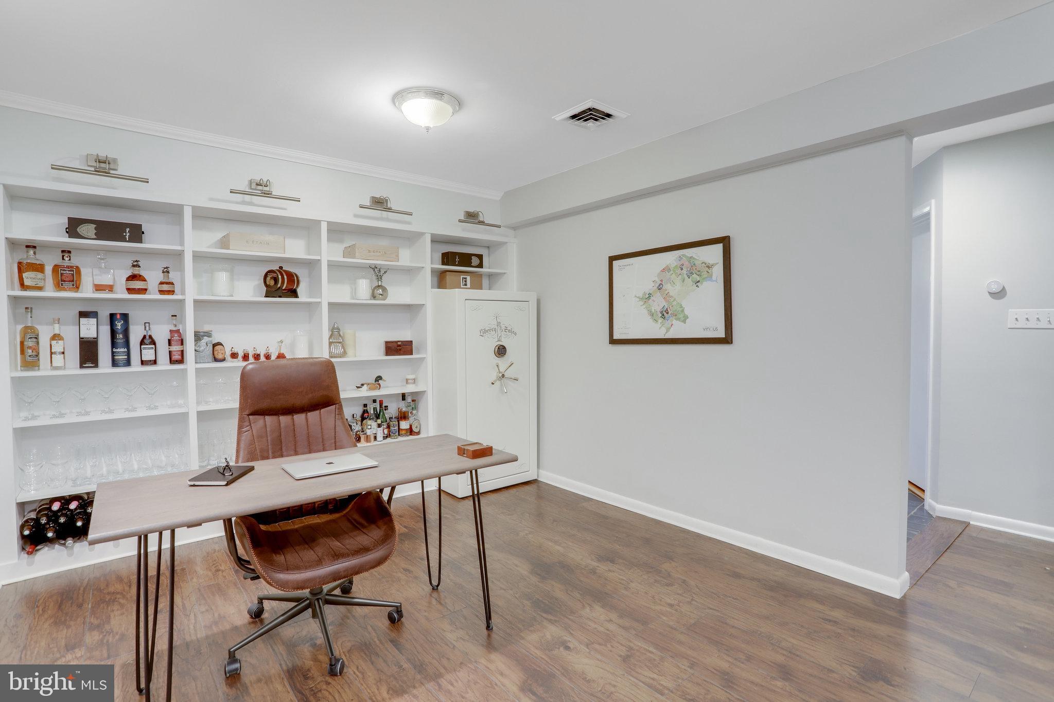 3710 Lorcom Lane Arlington, VA 22207 - Photo 21 of 26