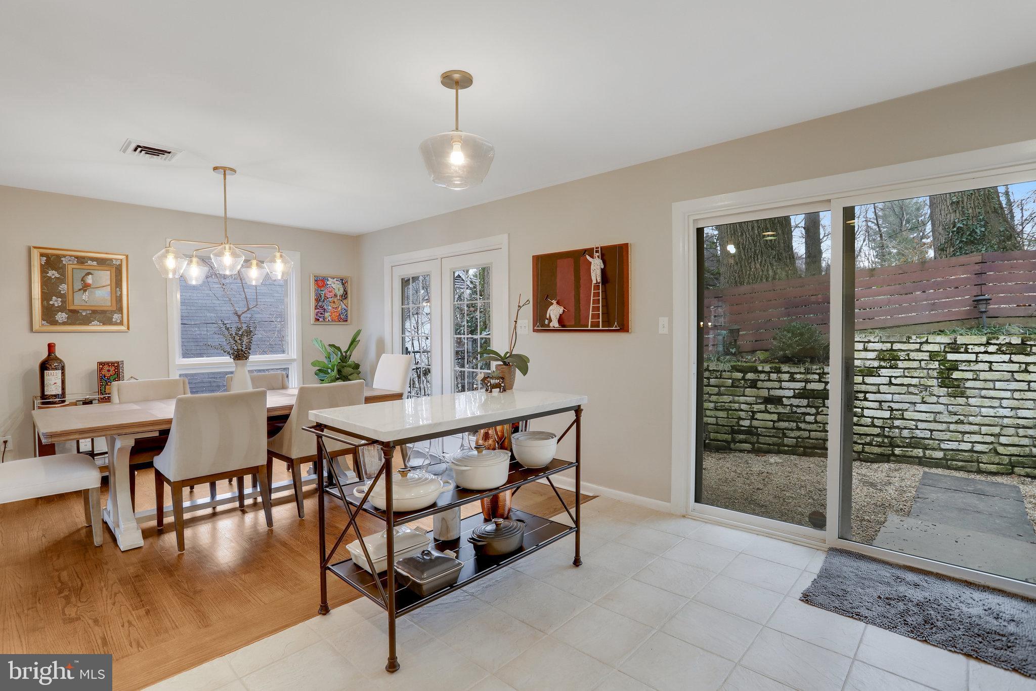 3710 Lorcom Lane Arlington, VA 22207 - Photo 9 of 26