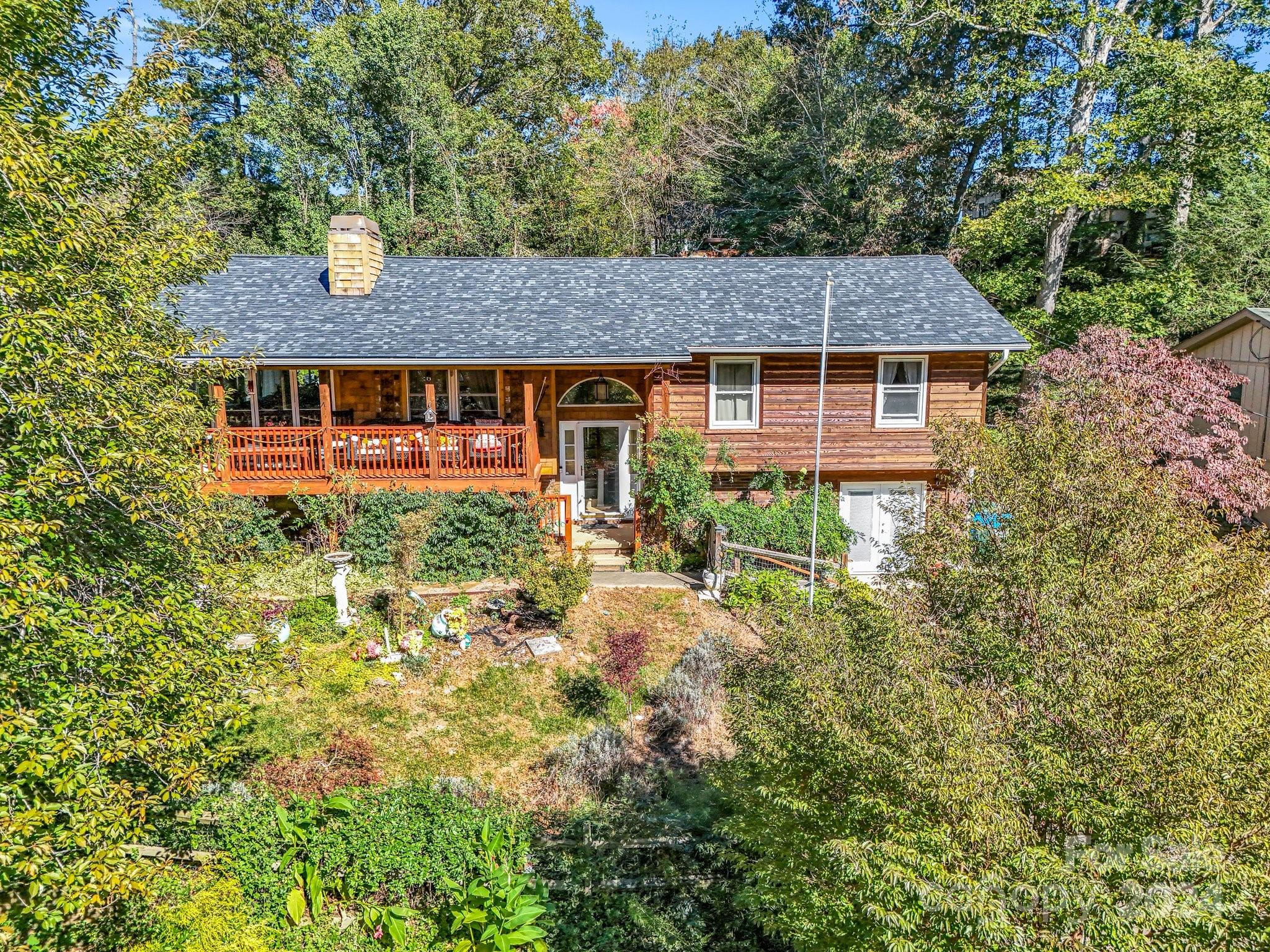 15 South Ridge Place Arden, NC 28704 - Photo 4 of 48 Gallery Image 4