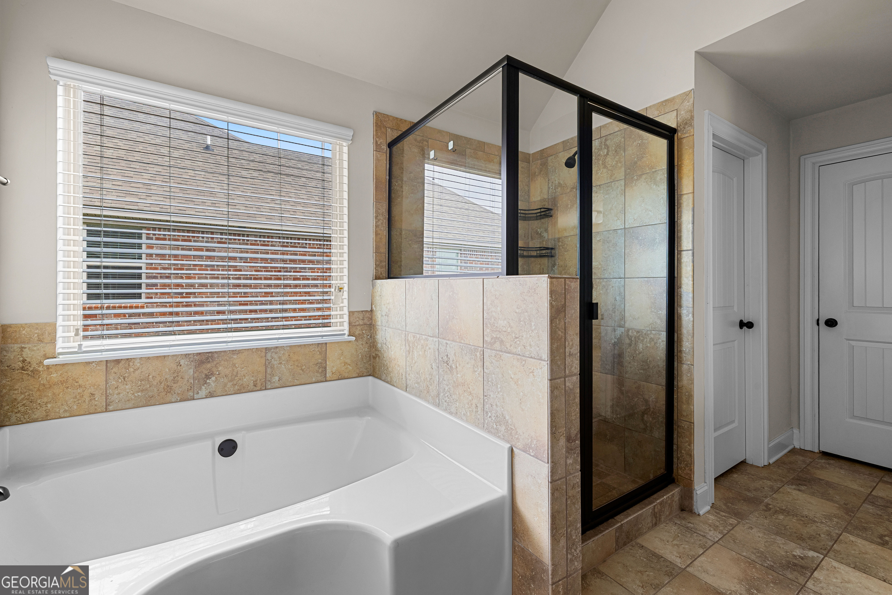 3256 Alhambra Circle Hampton, GA 30228 - Photo 29 of 53