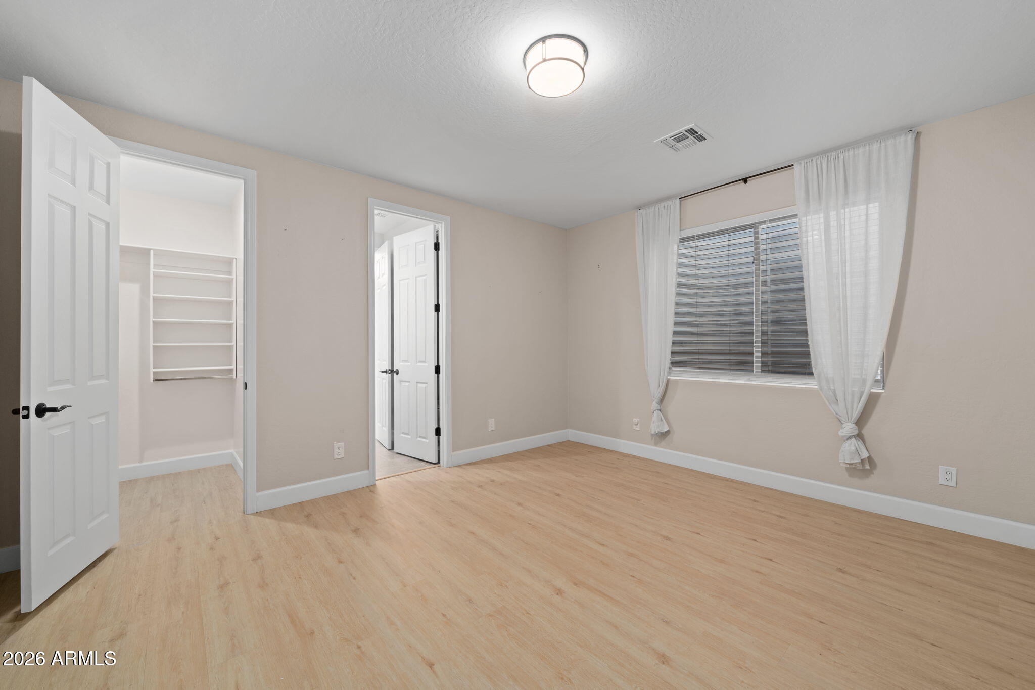 2517 South Constellation Way Gilbert, AZ 85295 - Photo 48 of 104