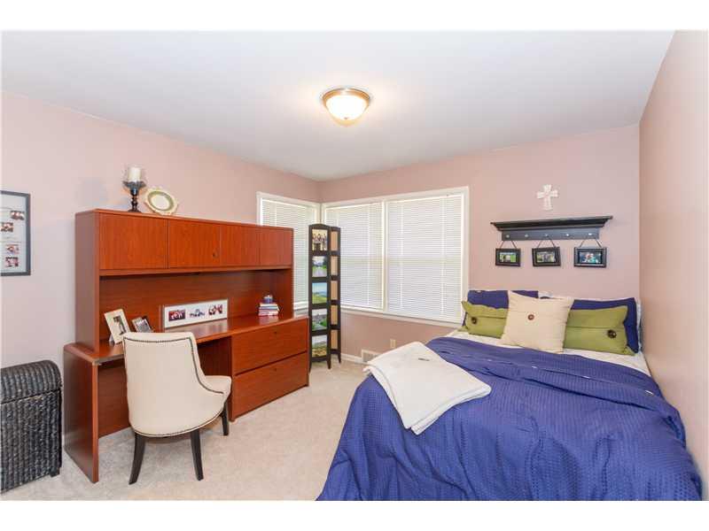 7110 Spring Mill Road Indianapolis, IN 46260 - Photo 14 of 19 Gallery Image 14