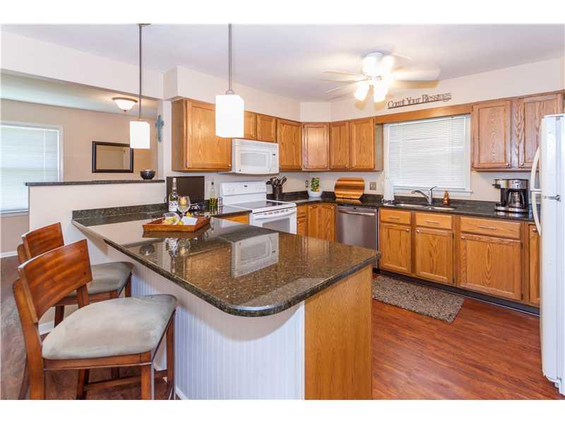 7110 Spring Mill Road Indianapolis, IN 46260 - Photo 8 of 19 Gallery Image 8