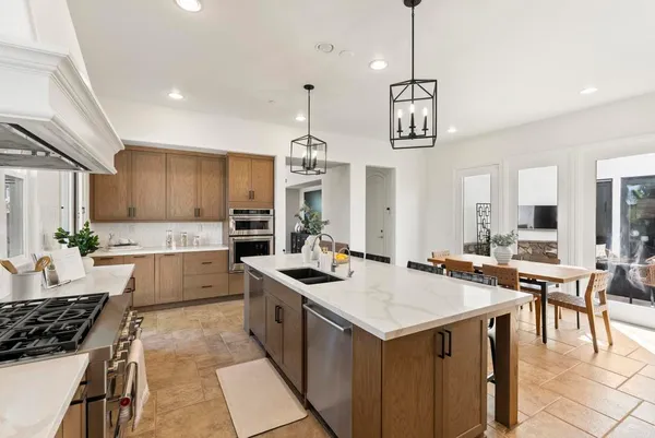 $3,449,000 | 835 Lynwood Drive, Encinitas, CA 92024