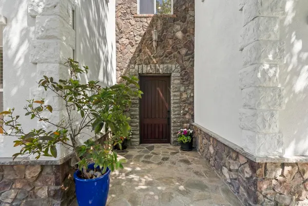 $3,449,000 | 835 Lynwood Drive, Encinitas, CA 92024