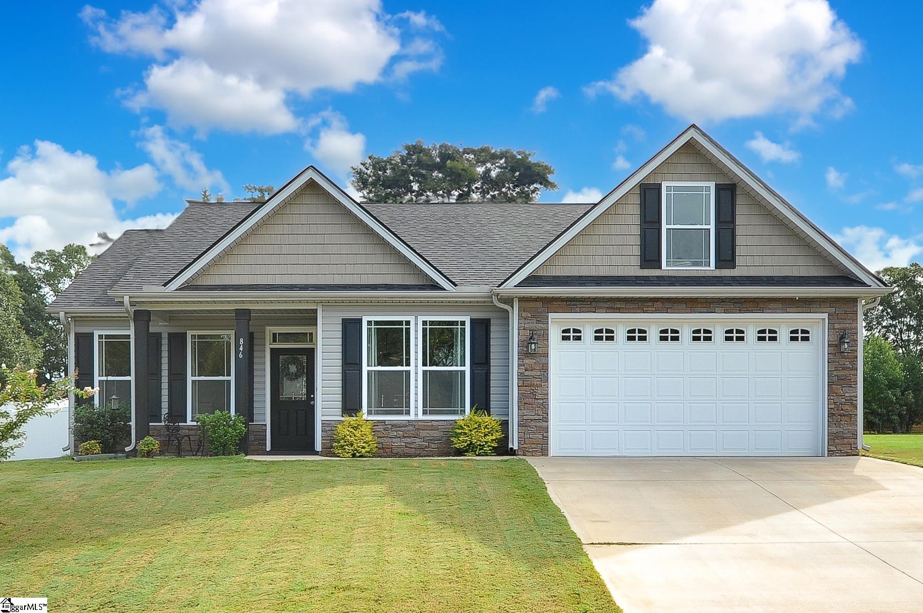 846 Ashton Ridge Road Inman, SC 29349 - Photo 1 of 34