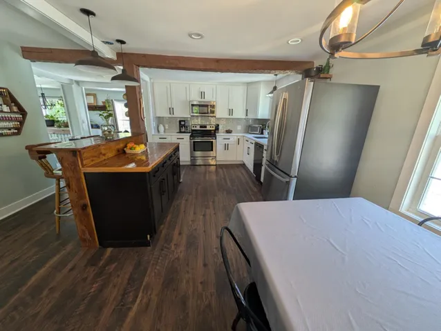 $470,000 | 8 Main Street, Bennington, NH 03442