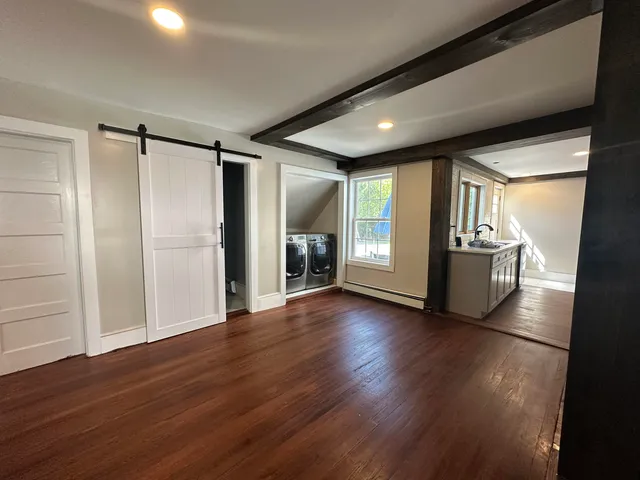 $470,000 | 8 Main Street, Bennington, NH 03442