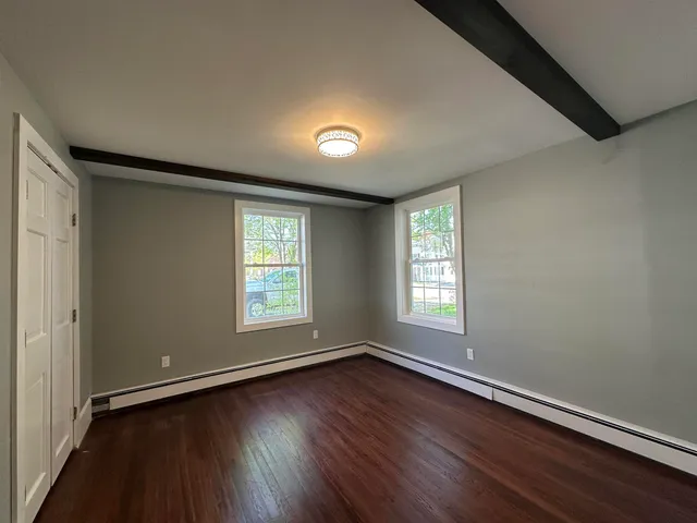 $470,000 | 8 Main Street, Bennington, NH 03442