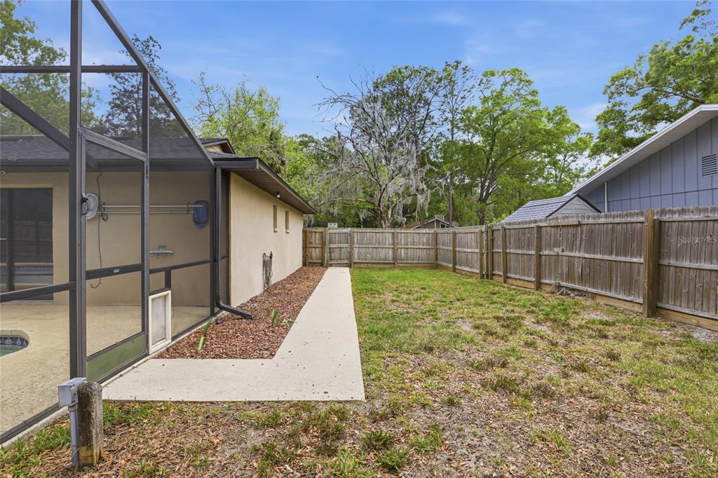 7306 Southwest 17th Place Gainesville, FL 32607 - Photo 35 of 44