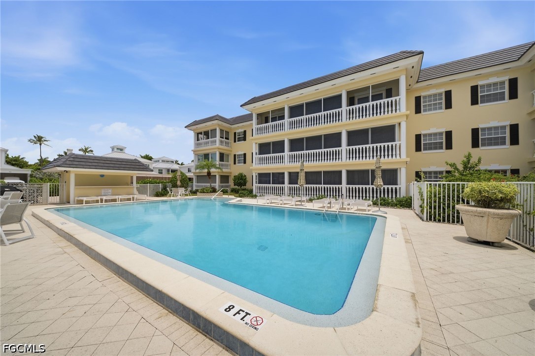 666 3rd Street South, Unit 304 Naples, FL 34102 - Photo 28 of 34