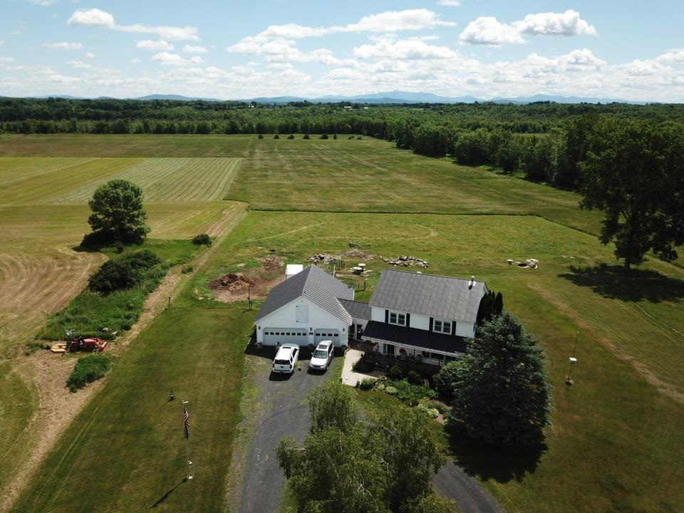 85 Lake View Road South Hero, VT 05486 - Photo 28 of 37 Gallery Image 28