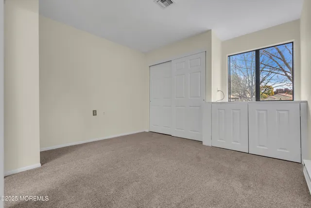 $3,400 | 30 Berkshire Court, Red Bank, NJ 07701