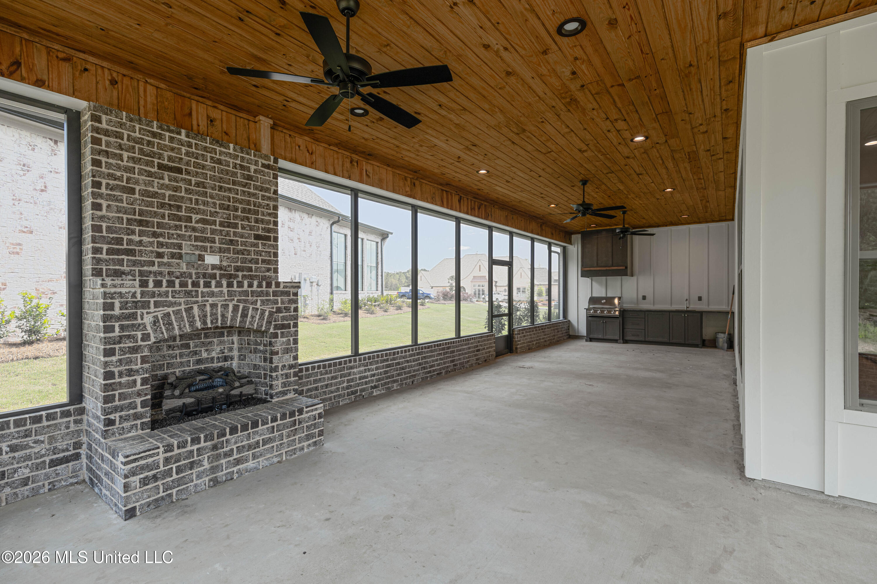 629 Big Vly Loop Flowood, MS 39232 - Photo 12 of 68 IMG_8432-Edit