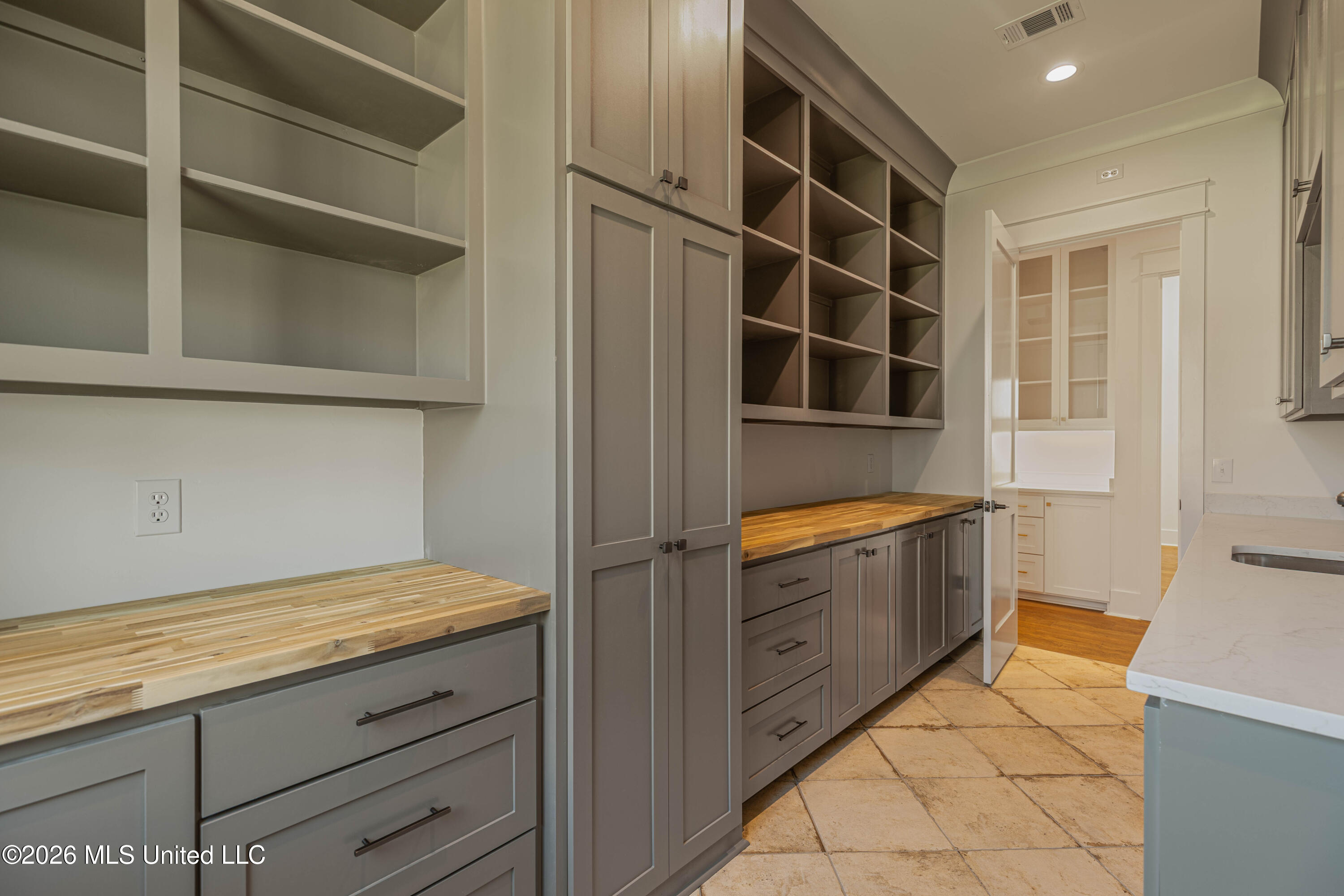 629 Big Vly Loop Flowood, MS 39232 - Photo 36 of 68 IMG_8519-Edit