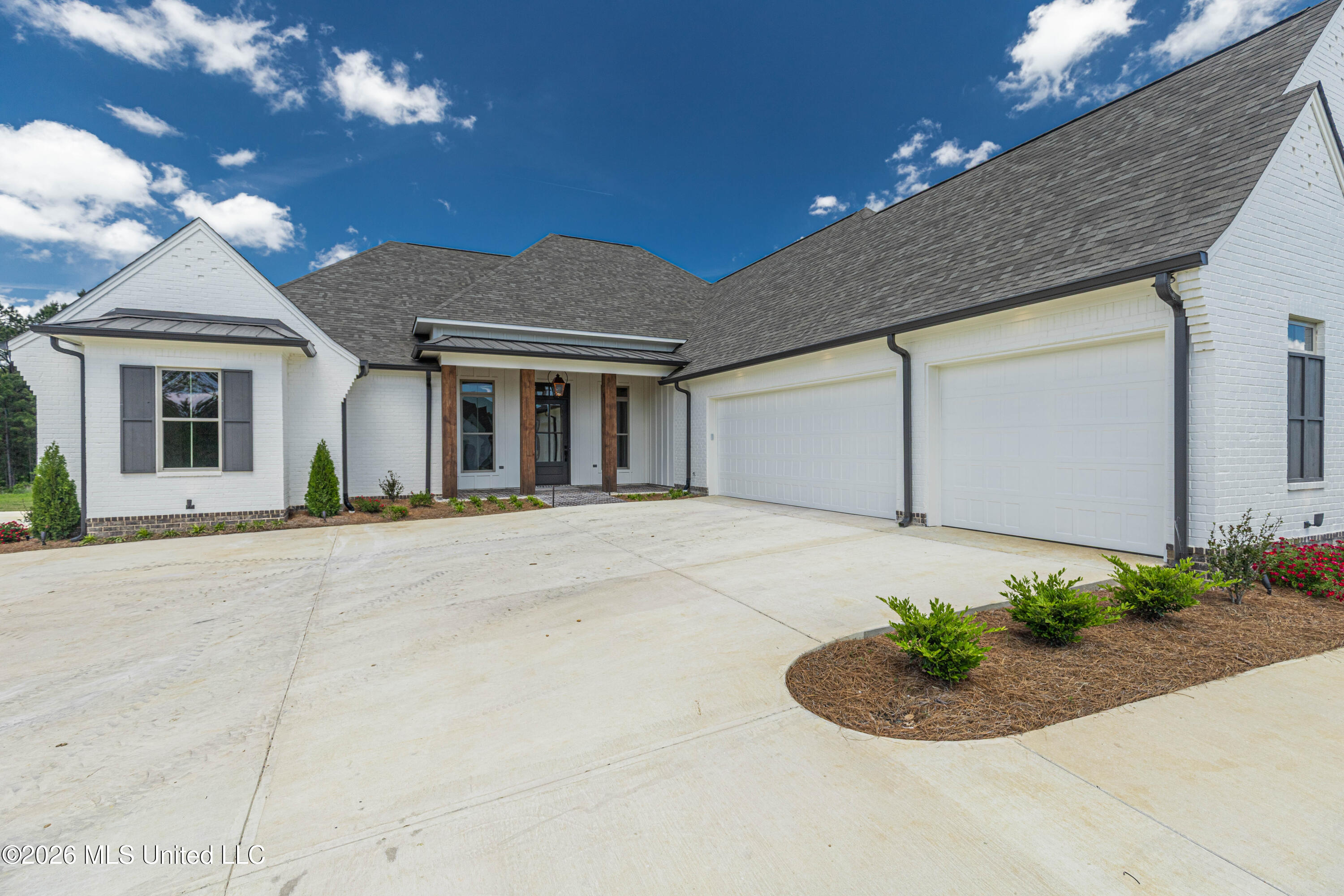 629 Big Vly Loop Flowood, MS 39232 - Photo 5 of 68 IMG_8424