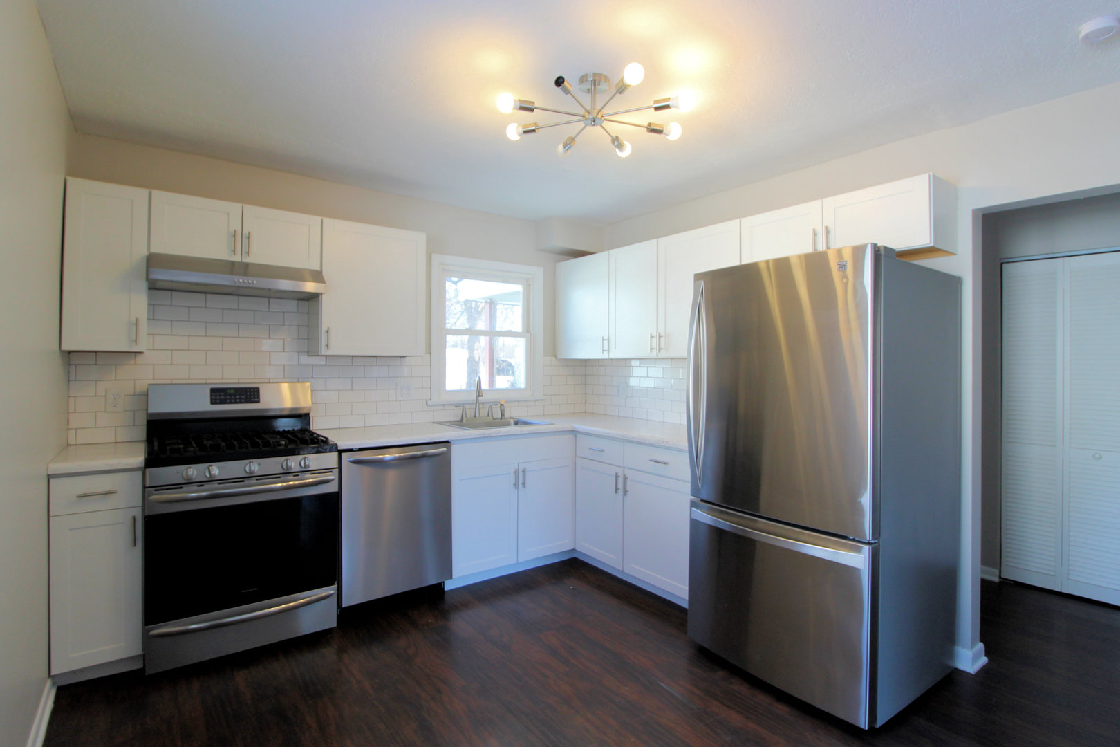 2253 East 1500th Road South Kankakee, IL 60901 - Photo 4 of 12 Gallery Image 4