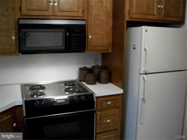 911-6 Cold Spring Road, Unit 6 Allentown, PA 18103 - Photo 8 of 17 Gallery Image 8