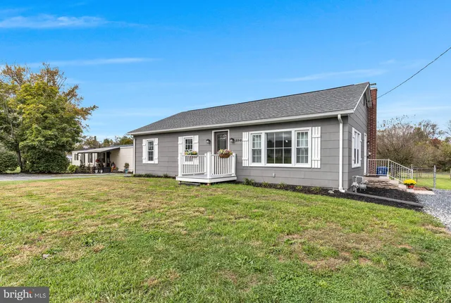 $289,000 | 2340 Table Rock Road, Biglerville, PA 17307