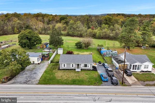 $289,000 | 2340 Table Rock Road, Biglerville, PA 17307