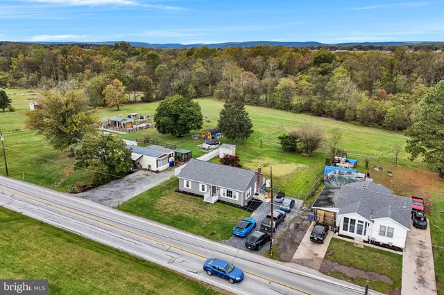 $289,000 | 2340 Table Rock Road, Biglerville, PA 17307