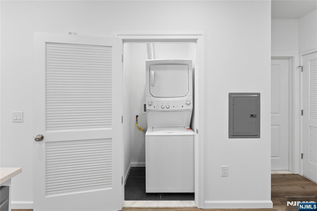 51 East Main Street, Unit 210 Bergenfield, NJ 07621 - Photo 21 of 28