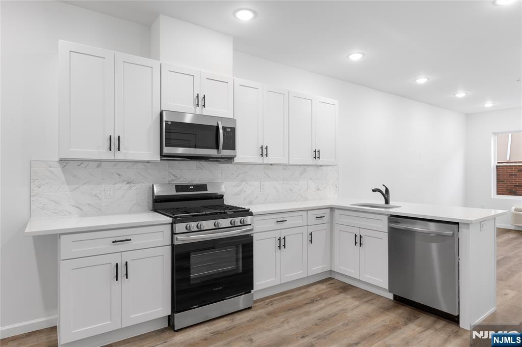 51 East Main Street, Unit 210 Bergenfield, NJ 07621 - Photo 6 of 28