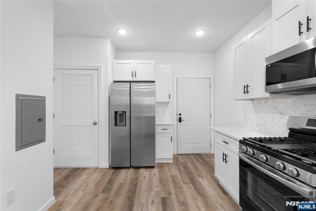 51 East Main Street, Unit 210 Bergenfield, NJ 07621 - Photo 7 of 28