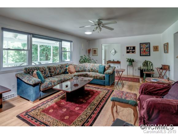 257 Williams Road Fletcher, NC 28732 - Photo 5 of 24 Gallery Image 5