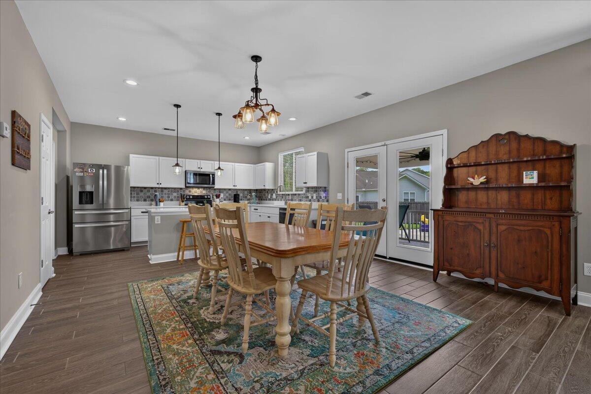 405 Principal Court Ladson, SC 29456 - Photo 13 of 53 Living/Dining Area