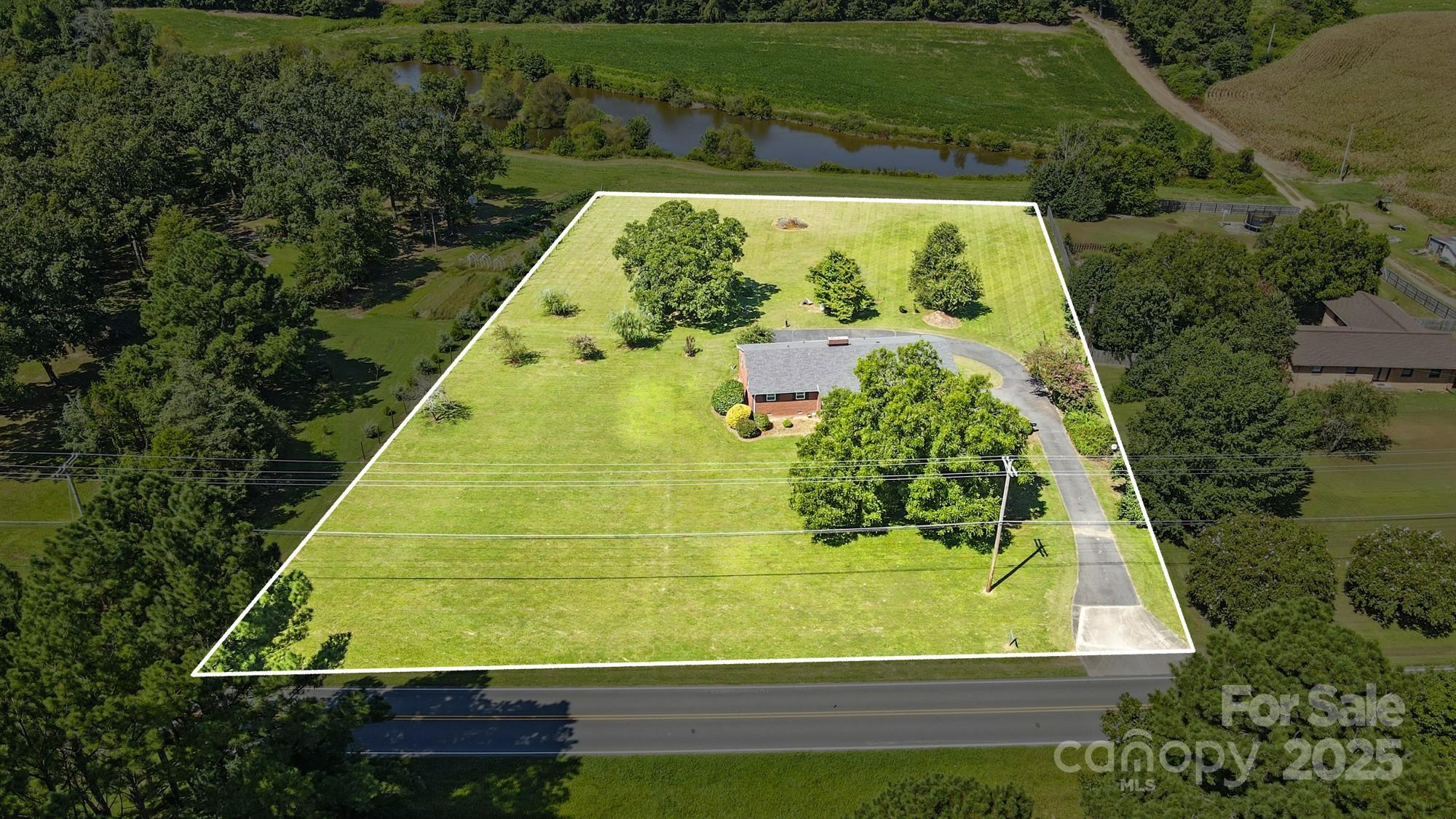 20007 St Martin Road Albemarle, NC 28001 - Photo 2 of 26