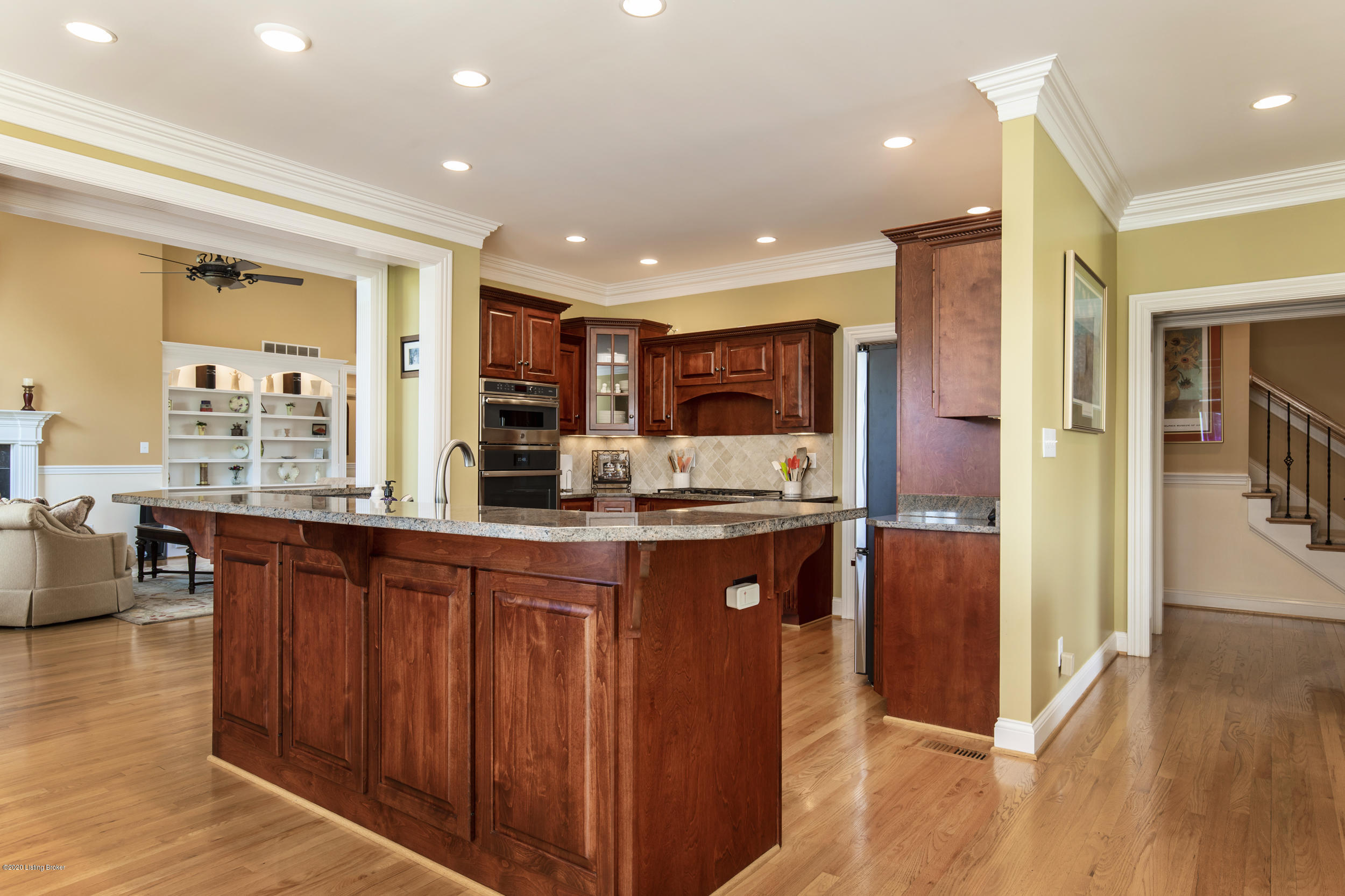 3208 Overlook Ridge Road Prospect, KY 40059 - Photo 16 of 76 to Kitchen