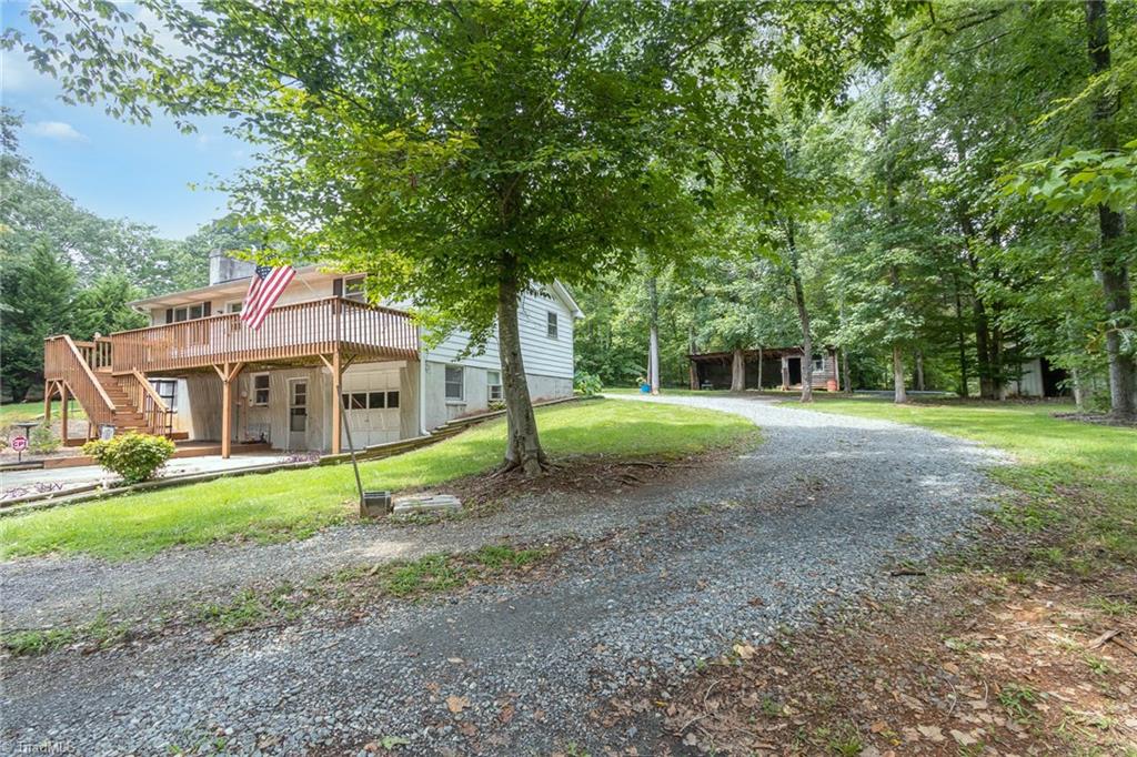 1139 Milling Road Mocksville, NC 27028 - Photo 4 of 29 Gallery Image 4