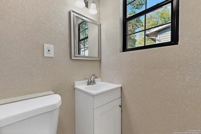 $1,650 | 138 Lively Drive, San Antonio, TX 78213