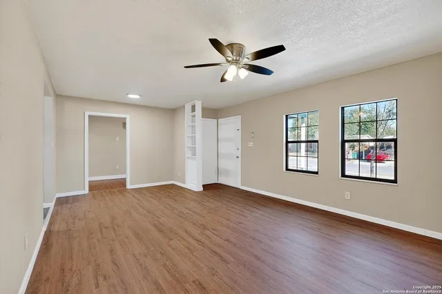 $1,650 | 138 Lively Drive, San Antonio, TX 78213